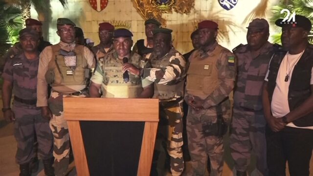 Weer een staatsgreep in 'Françafrique'. Wat is er aan de hand?