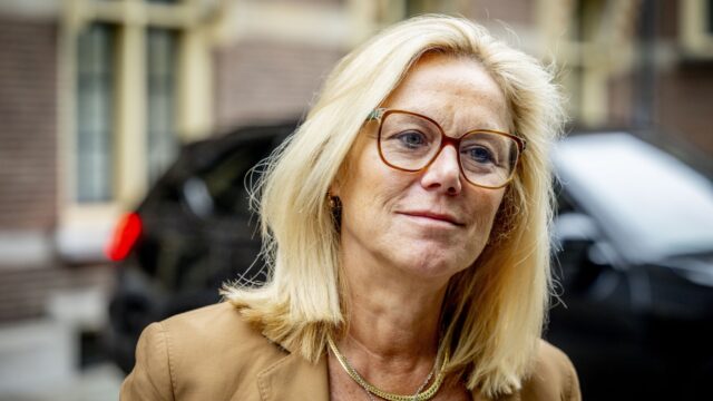 Kaag begint bij VN: 'Ze kan het alleen maar beter doen'