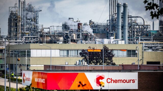 Omwonenden blij met uitspraak Chemours: 'Je doet het ergens voor, voor je gezondheid'