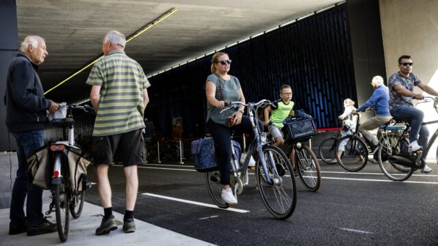 Wat is gezonder: wandelen of fietsen?