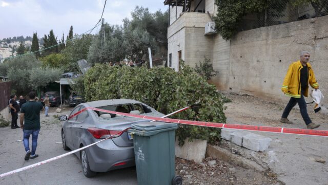 Nederlander in Israël: 'Bang of ik wel veilig op het vliegveld kom'