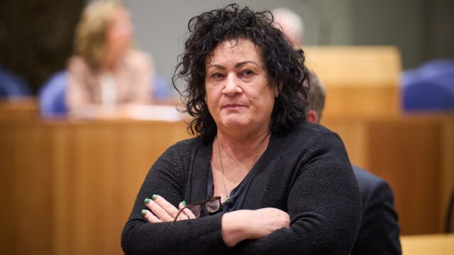 Kritiek op houding Van der Plas tijdens debat: 'Als je geen zin hebt, geef het podium dan aan iemand anders'