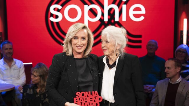 2 miljoen extra voor talkshow Eva Jinek 'onhandig'?