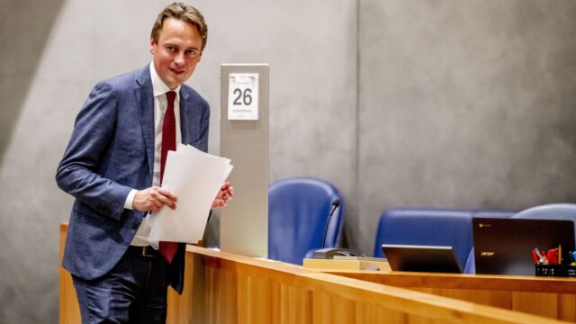 Vertrekkend Kamerlid Henk Nijboer: sluit terugkeer als bewindspersoon niet uit