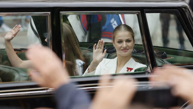 Vlaggen van Spaanse kroonprinses leiden tot ophef