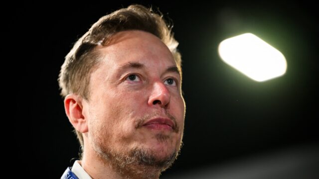 Moet Elon Musk een rol kunnen spelen op het oorlogstoneel?