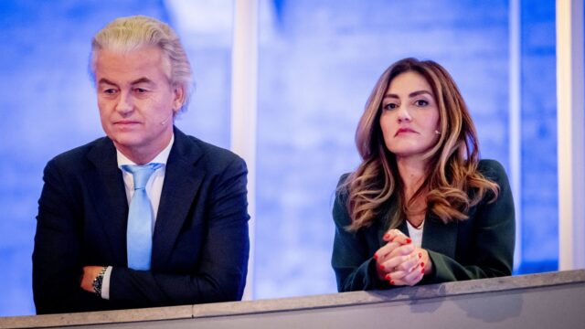 Dilan Yeşilgöz houdt Geert Wilders verantwoordelijk voor omvolkingstheorieën van zijn partijgenoten