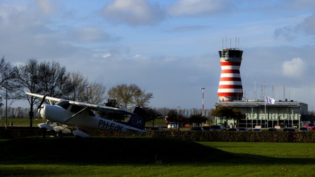 Hoe boeren en Lelystad Airport vechten om stikstofrechten
