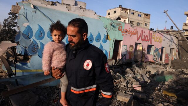 Hulporganisaties bieden kinderen hulp in Gaza: 'Moeten opgebouwde stress loslaten'