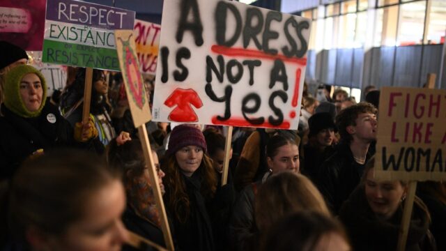 'Noodtoestand' in Engeland om zedendelicten