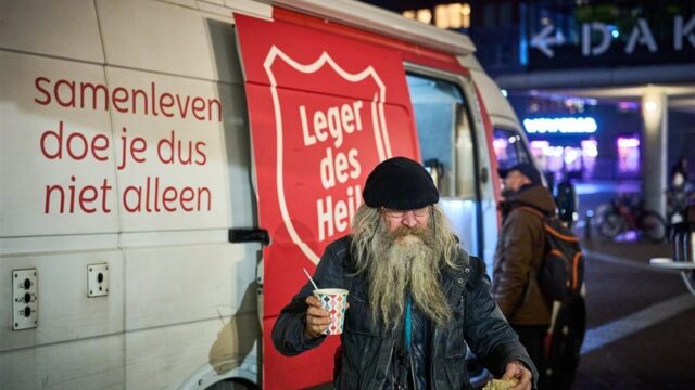 Stand.nl: 'Het is schandalig dat het aantal daklozen stijgt'