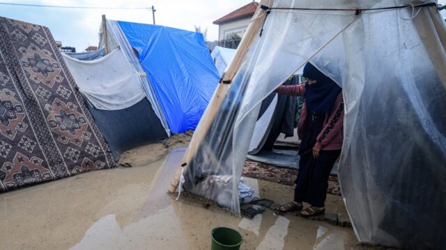 Regen maakt situatie Gaza nog erger: 'Er is geen hygiëne'