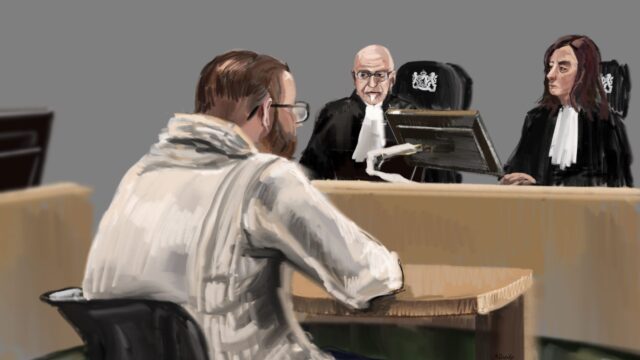 Man die minderjarige meisjes verkrachtte, blijft jarenlang op vrije voeten, tot politie hologram van hem maakt