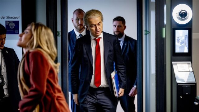 Podcast De Dag: zes watchers over de 'formatie'