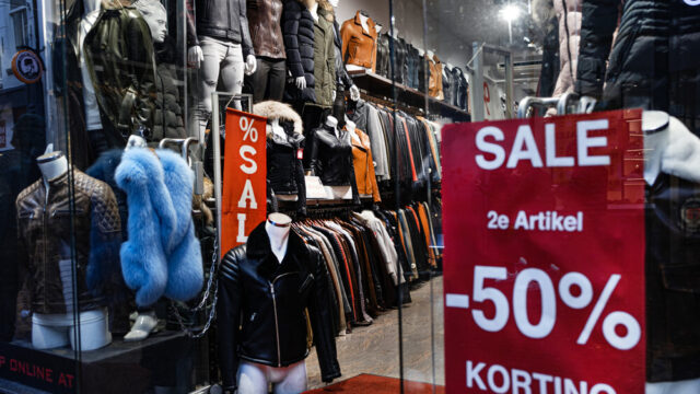 Een jaar geen kleding kopen: een goed voornemen voor 2026? 'Overconsumptie is echt een probleem'