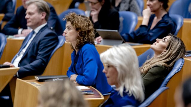 Tweede Kamer met vakantie na chaotische formatie: 'Daarna moet echt de beuk erin'