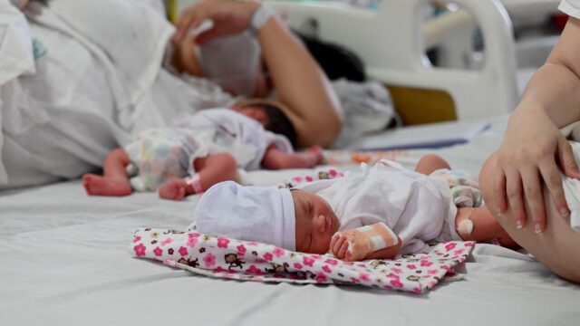 Hoeveel zeggenschap heeft een bevallende vrouw over haar eigen lichaam?