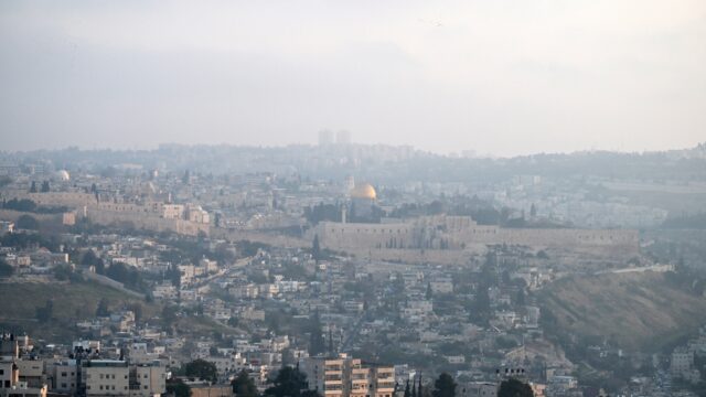 Israël slaat grote Iraanse aanval af