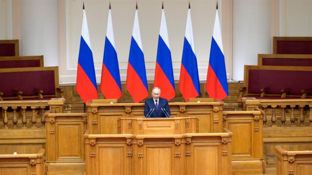 Van de Koude Oorlog tot nu: zo werkt Russische beïnvloeding