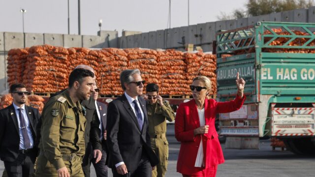 Wat doet VN-gezant Sigrid Kaag om de wederopbouw in Gaza te realiseren?