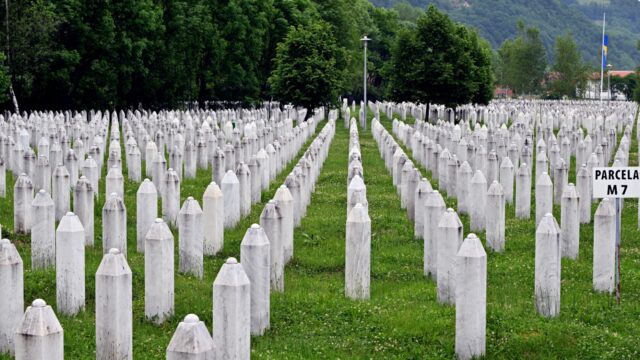 Podcast De Dag: het stilzwijgen rond Srebrenica