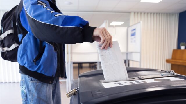 Waarom heten vrouwelijke Europarlementariërs altijd Anja?