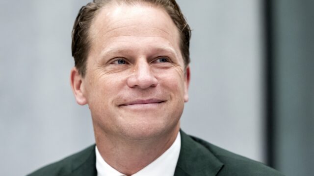 Staatssecretaris Gijs Tuinman (Defensie): nieuw munitiedepot moet in noorden