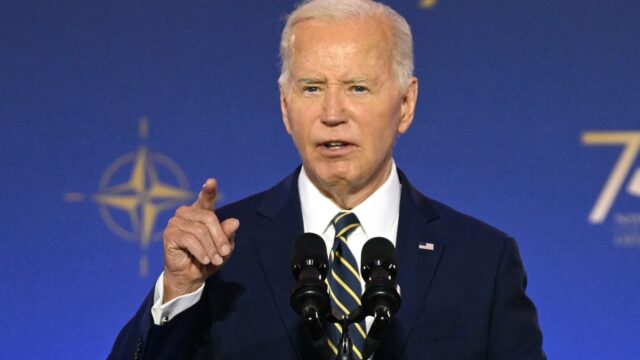 D66-Kamerlid Paternotte: Joe Biden is klaar, Amerika toe aan vrouwelijke president