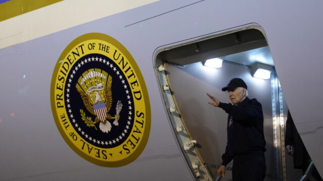 Amerikaanse president Biden trekt zich terug als verkiezingskandidaat
