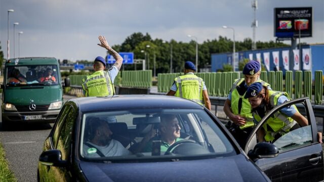 Stand.nl: 'Het is goed dat Nederland grenscontroles gaat invoeren'
