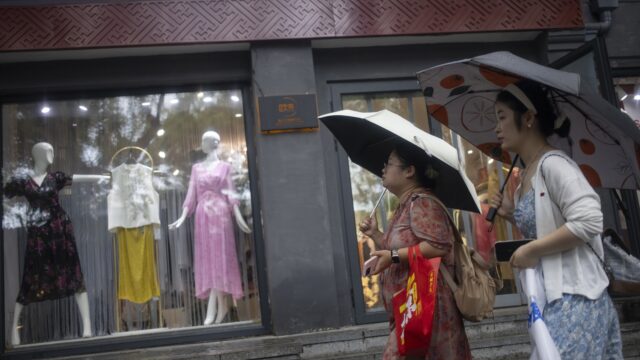Historische uitspraak in China: lesbische vrouw wint voogdijstrijd over dochter