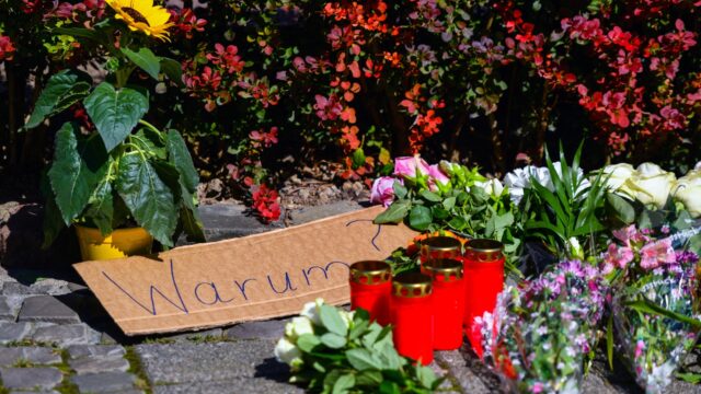 Burgemeester Gouda was in Solingen tijdens steekpartij: 'Een sfeer van rustige rouw'
