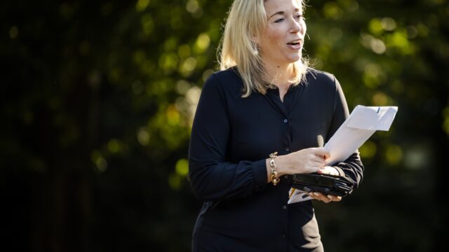 Ingrid Coenradie (PVV) roemt goede sfeer in kabinet: 'We lachen ontzettend veel'