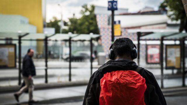 Auto sneller in bijna alle gevallen: OV-gebruikers zijn steeds langer onderweg