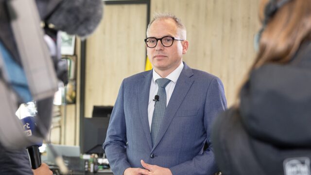 Vlaamse minister-president wil hechtere band tussen Nederland en België: 'Nadenken over innovatie-alliantie'
