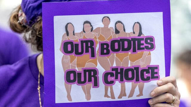 Waarom Amerikaanse vrouwen kiezen voor de radicaal-feministische 4B-beweging