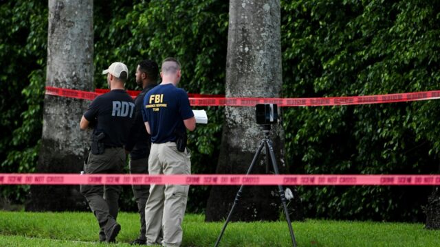 Donald Trump ontsnapt aan aanslag op golfbaan in Florida