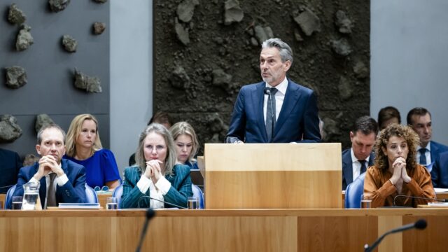 Hoe is het eerste half jaar van kabinet-Schoof gegaan? 'Dit kabinet presteert bijzonder weinig'