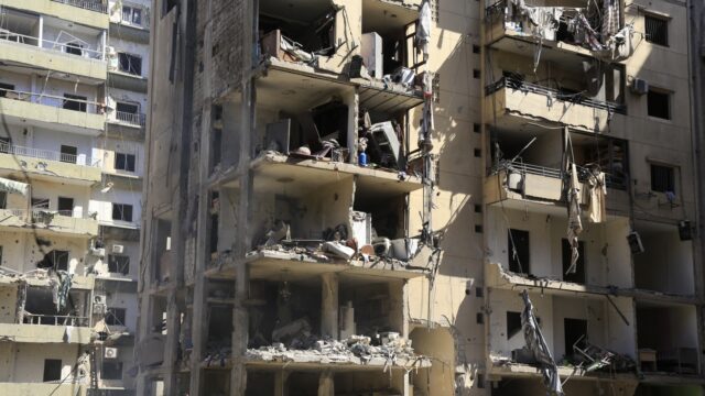 Uitdagingen bij evacuaties Libanon: 'Vliegveld is nog intact, maar Hezbollah blijft risico'