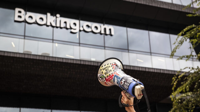 Stand.nl: 'De macht van Booking.com is te groot'