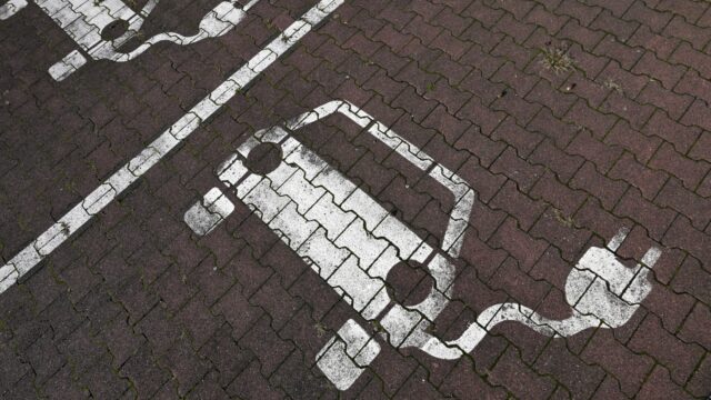 Toch geen definitief einde voor de verbrandingsmotor, Europees verbod van tafel