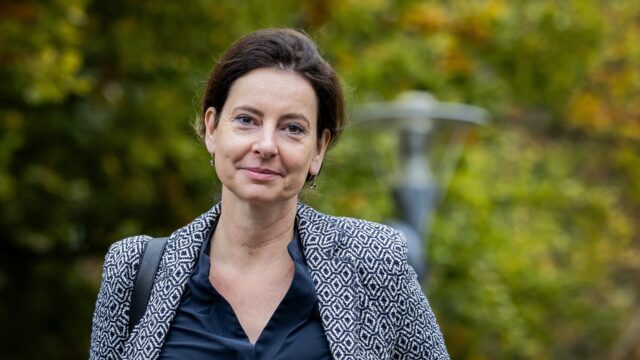 Podcast De Dag: hoe vergaat het... NSC-minister Judith Uitermark?