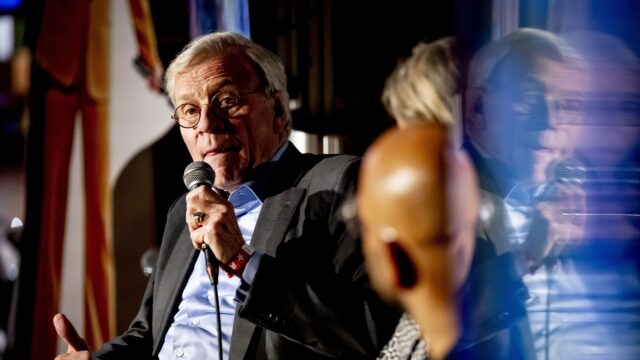 Voormalig NAVO-baas Jaap de Hoop Scheffer: 'De op regels gebaseerde wereldmacht door Trump op wankelen'