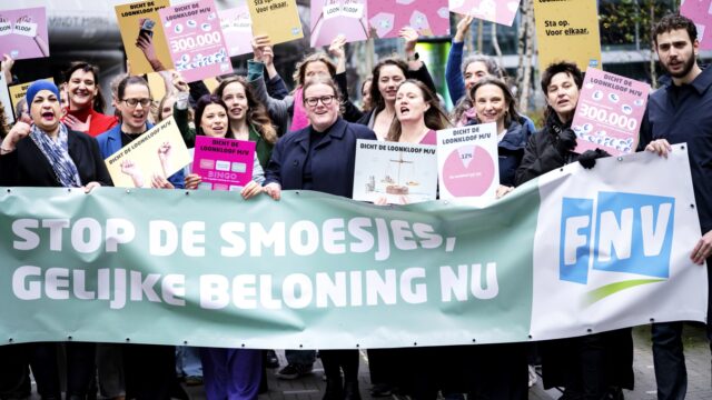 Waardoor komt het toch dat vrouwen nog altijd minder verdienen dan mannen?