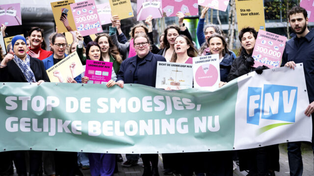 Waardoor komt het toch dat vrouwen nog altijd minder verdienen dan mannen?