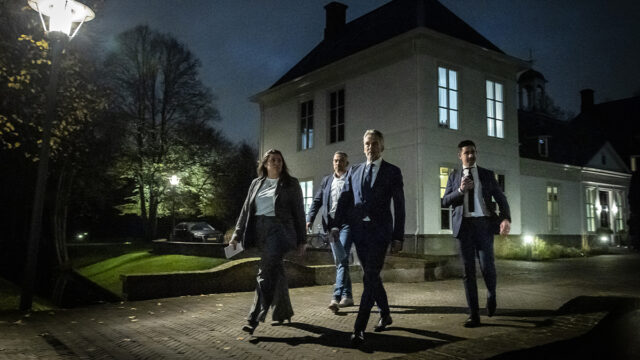 Polarisatie-expert: 'Geef wij-zijdenken geen brandstof'