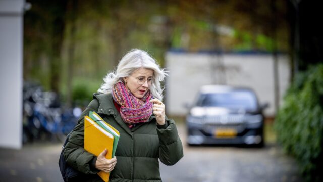 Woonminister Keijzer wil voorrang voor statushouders verbieden: oplossing of een stap te ver?
