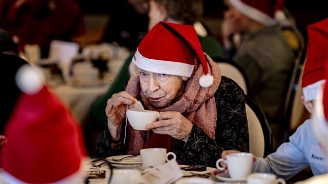 Hoe ga jij om met eenzaamheid tijdens de feestdagen?
