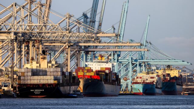 Wethouder Rotterdamse haven: 'Als bedrijven weggaan, komen ze niet meer terug'