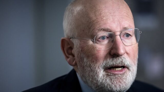Mogelijke inzet troepen in Oekraïne verdeelt Kamer, Timmermans vindt definitief antwoord te vroeg
